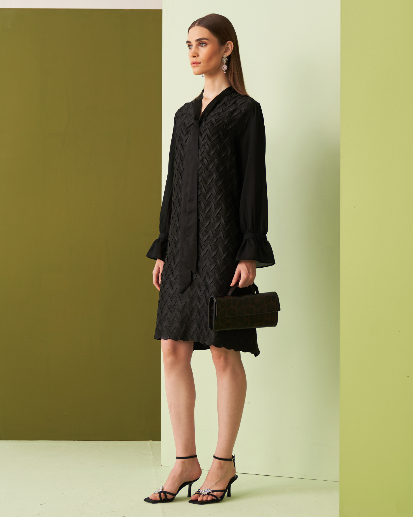 BLACK NEW HAVANA DRESS