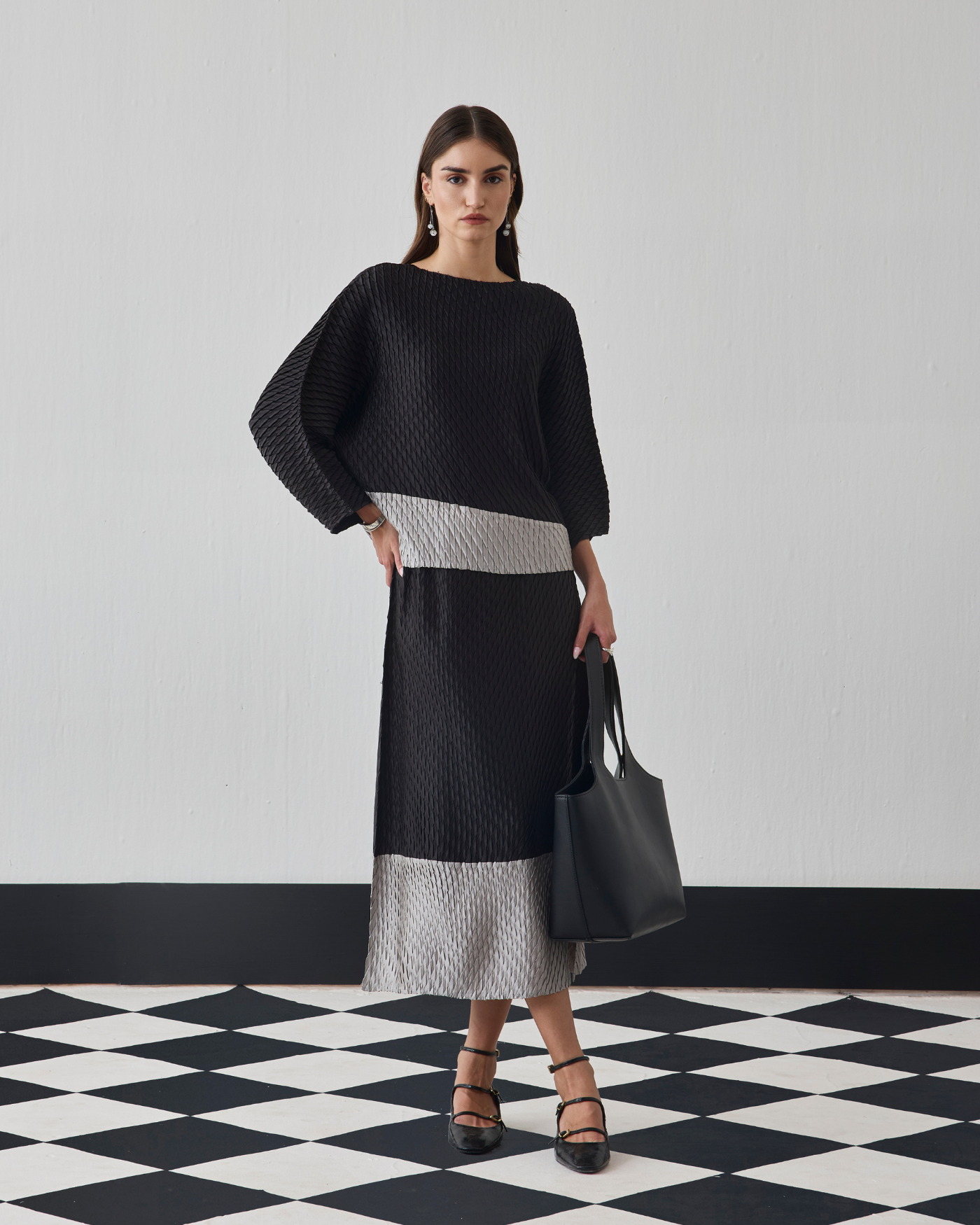 BLACK VERIA SKIRT SET
