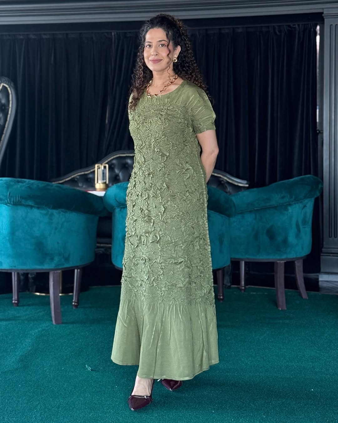 KAMYA JANI IN GREEN NAPORI DRESS