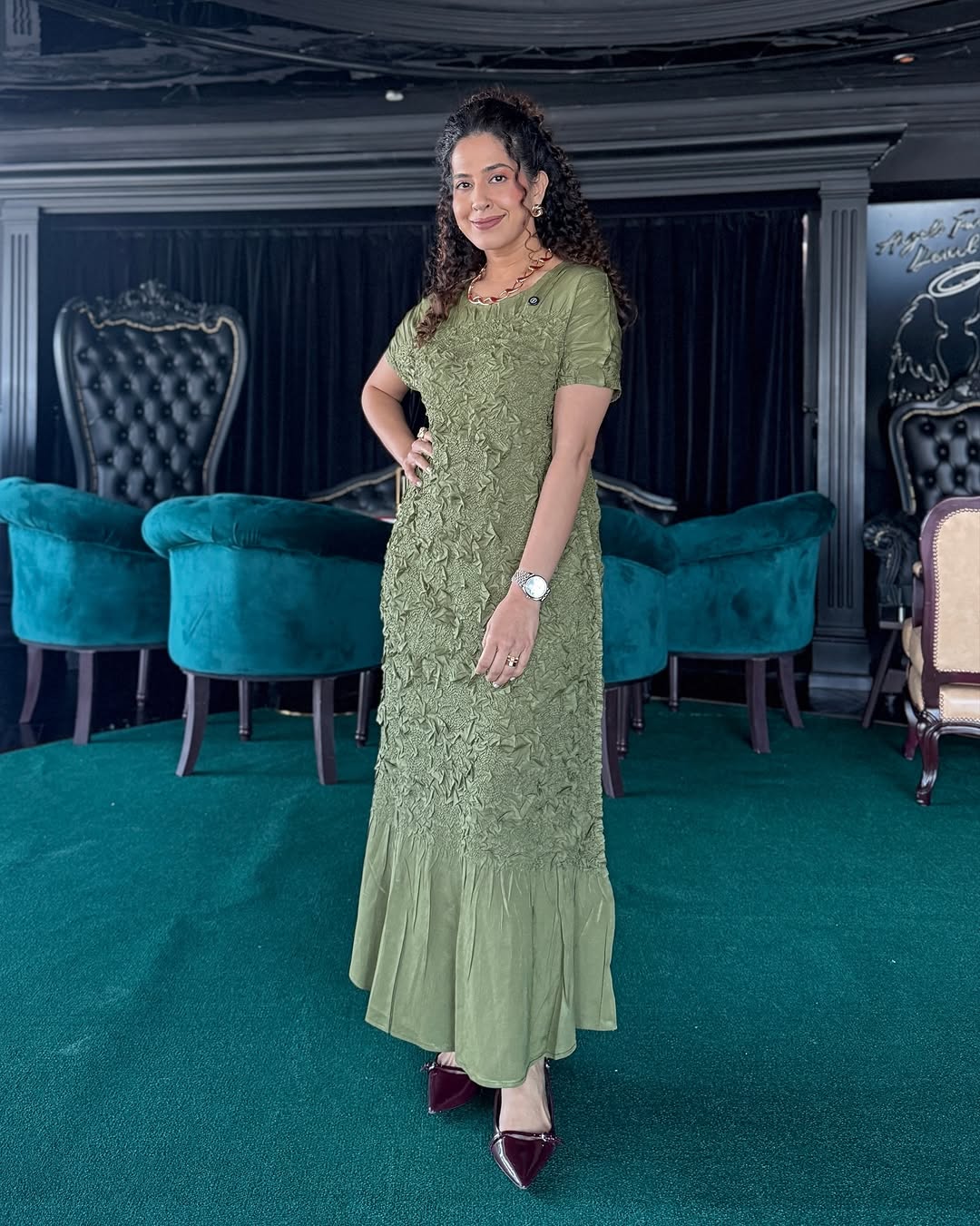 KAMYA JANI IN GREEN NAPORI DRESS