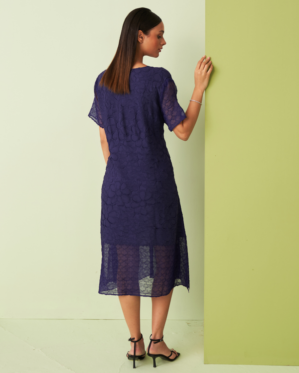 PURPLE TEXTURED LACE DRESS