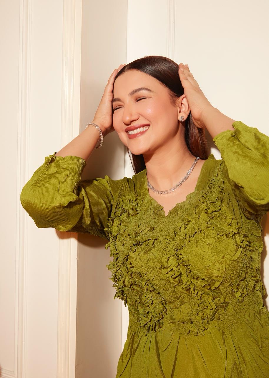 GAUAHAR KHAN IN LIME GREEN YVES SET