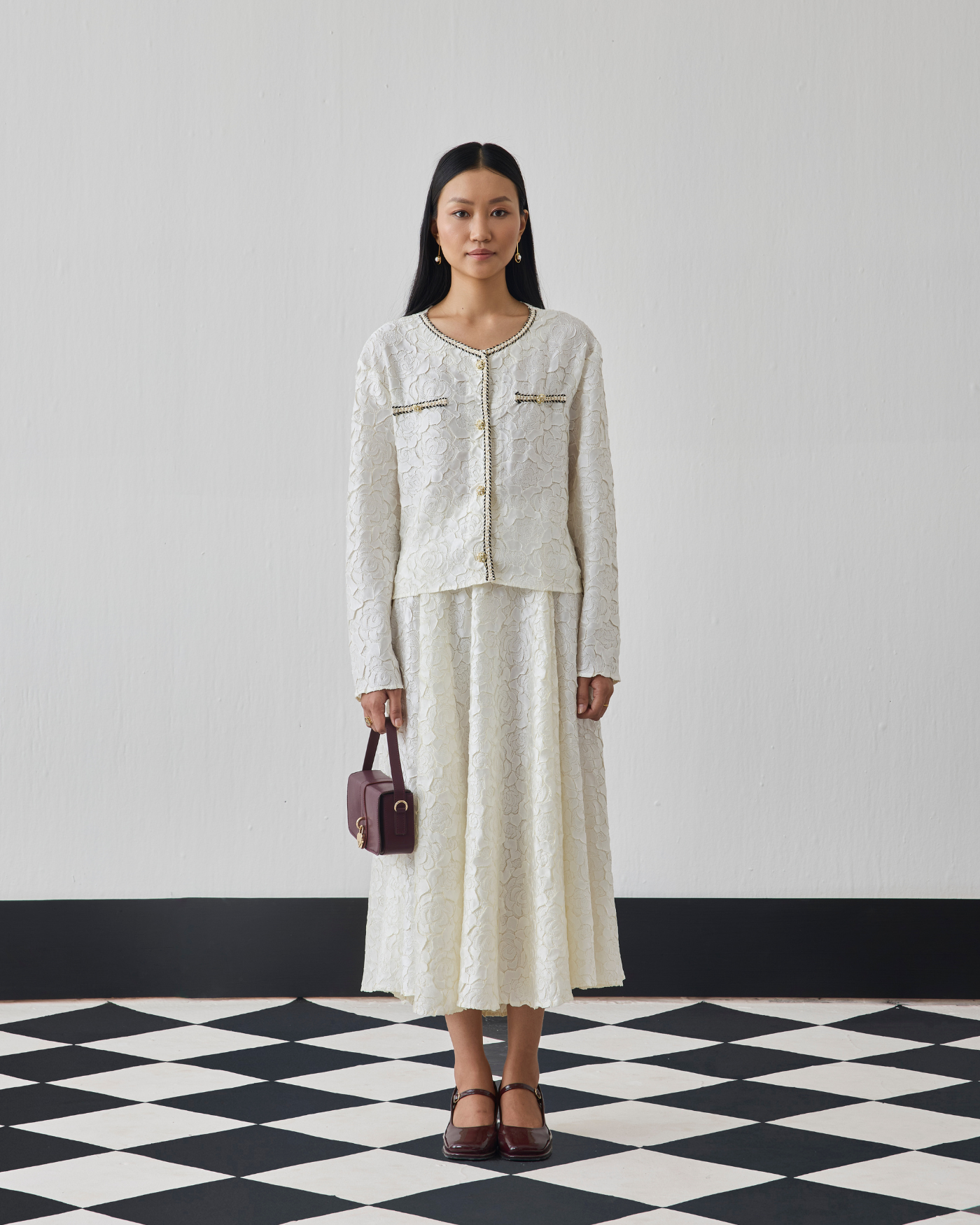 IVORY NELIA SKIRT SET