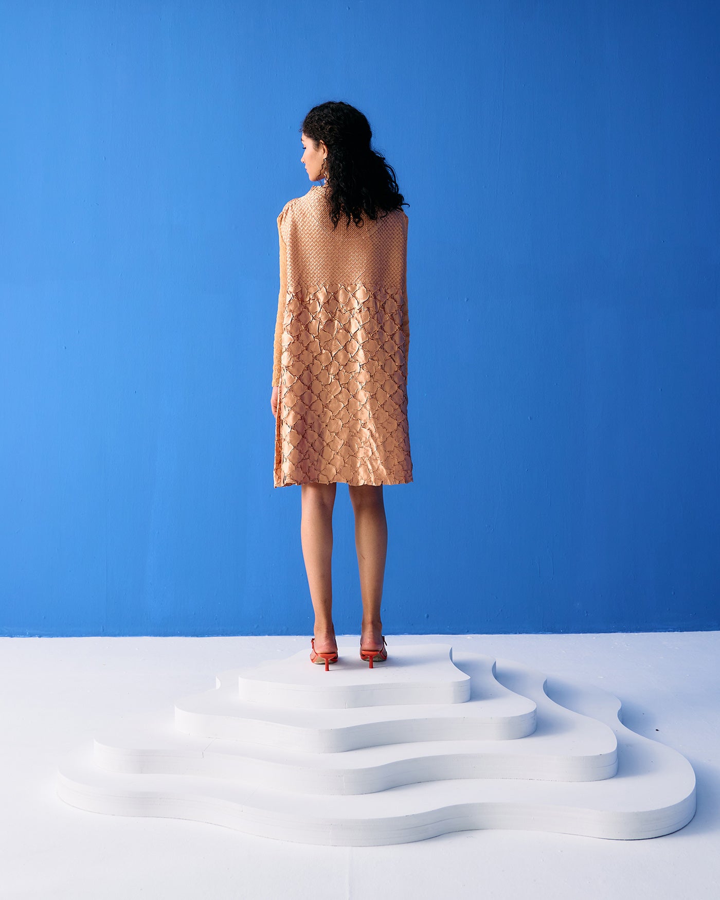 GOLD MERMAID TEXTURED DRESS