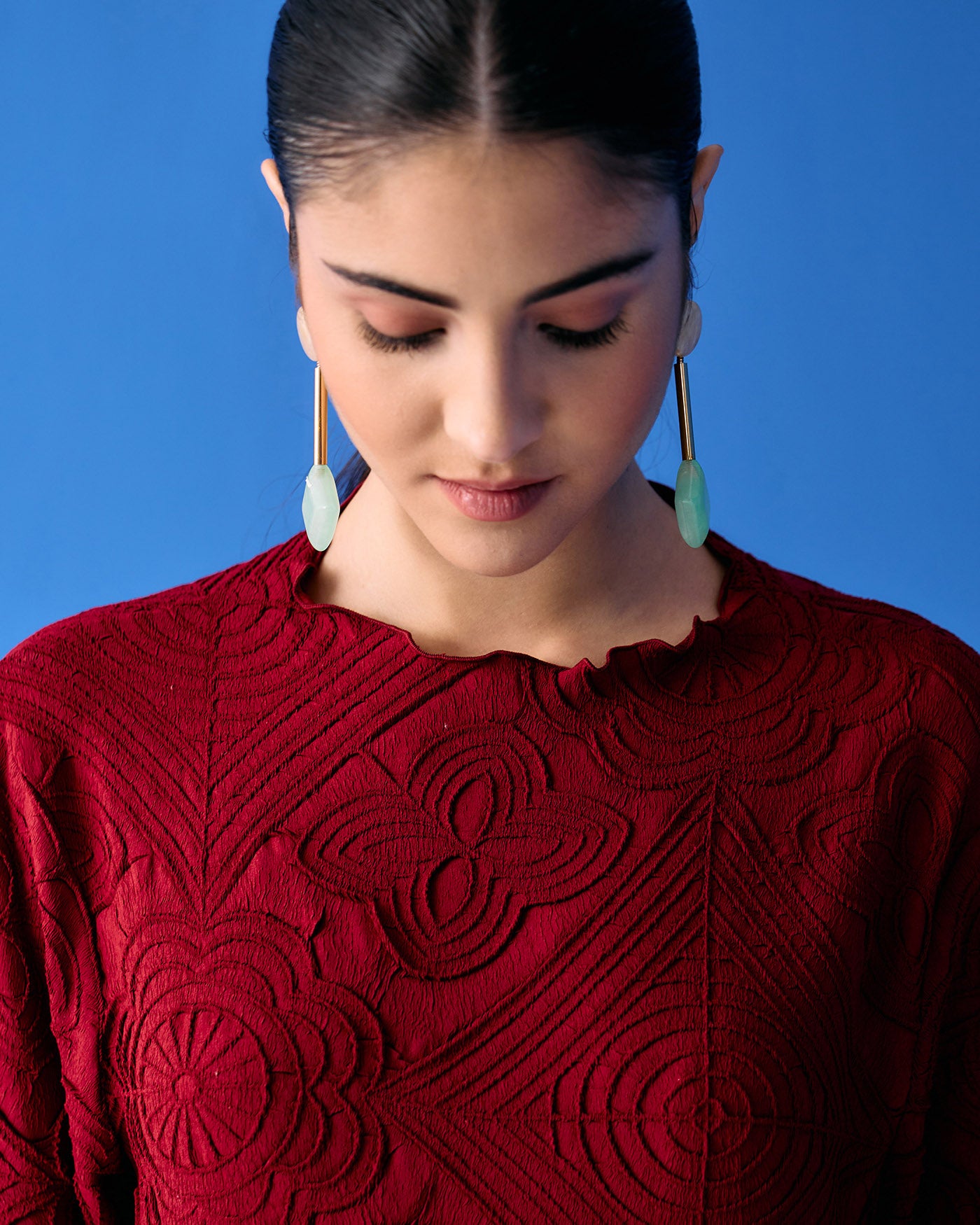 MAROON MOSIAC TEXTURED DRESS