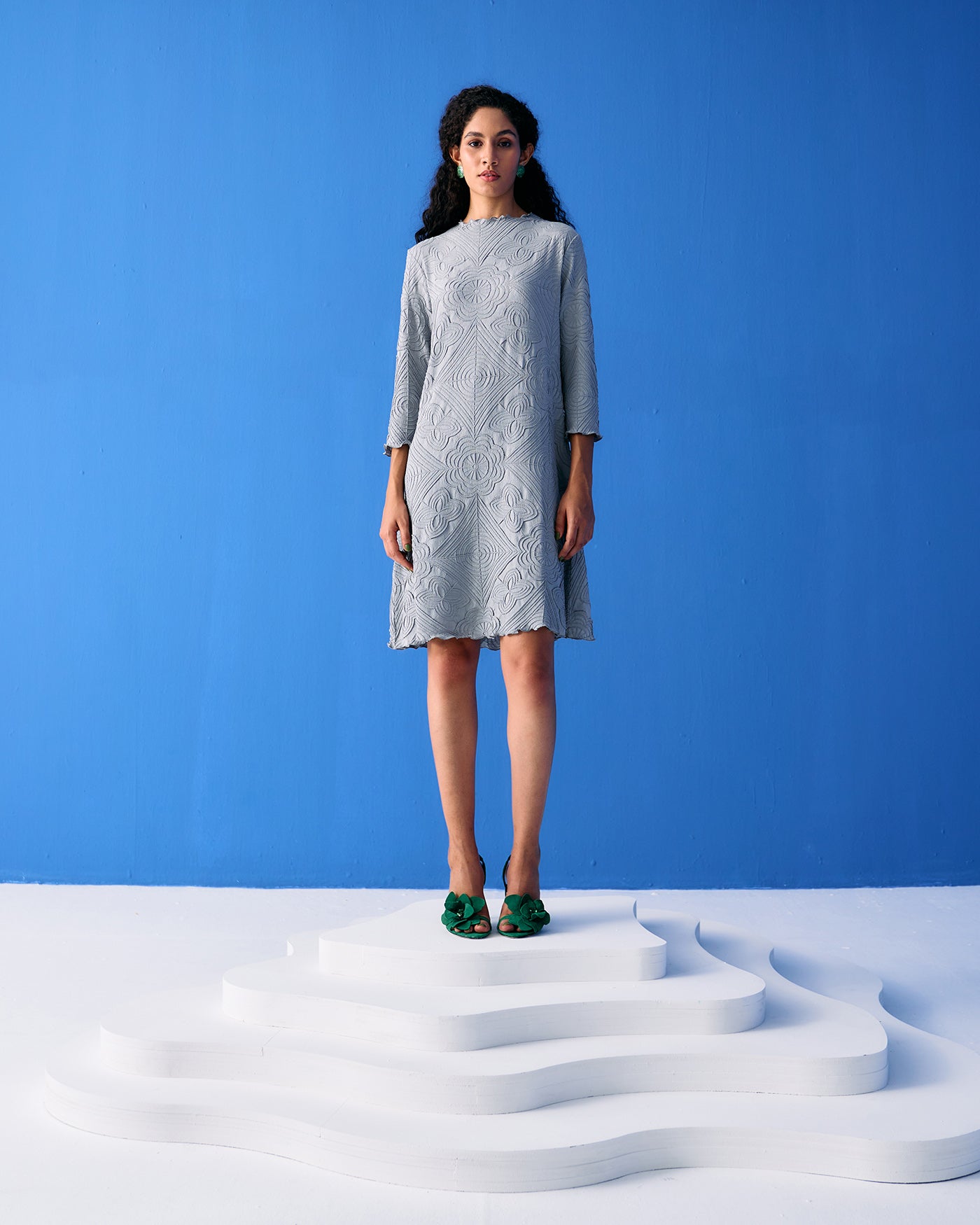 GREY MOSIAC TEXTURED DRESS