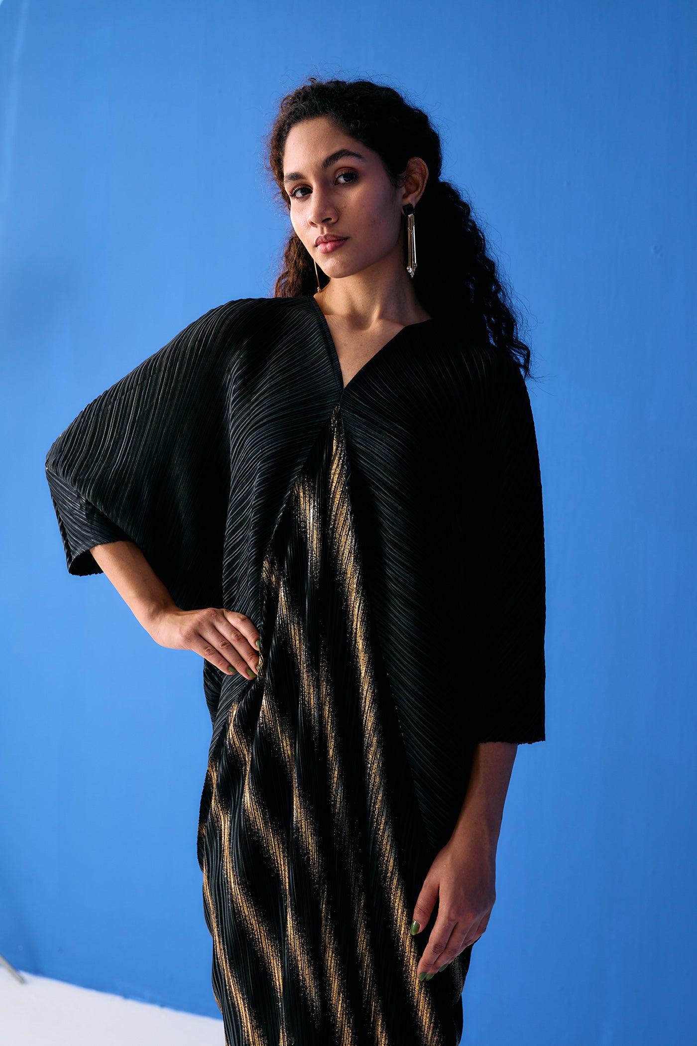 BLACK TWO TONE METALLIC DRAPE DRESS