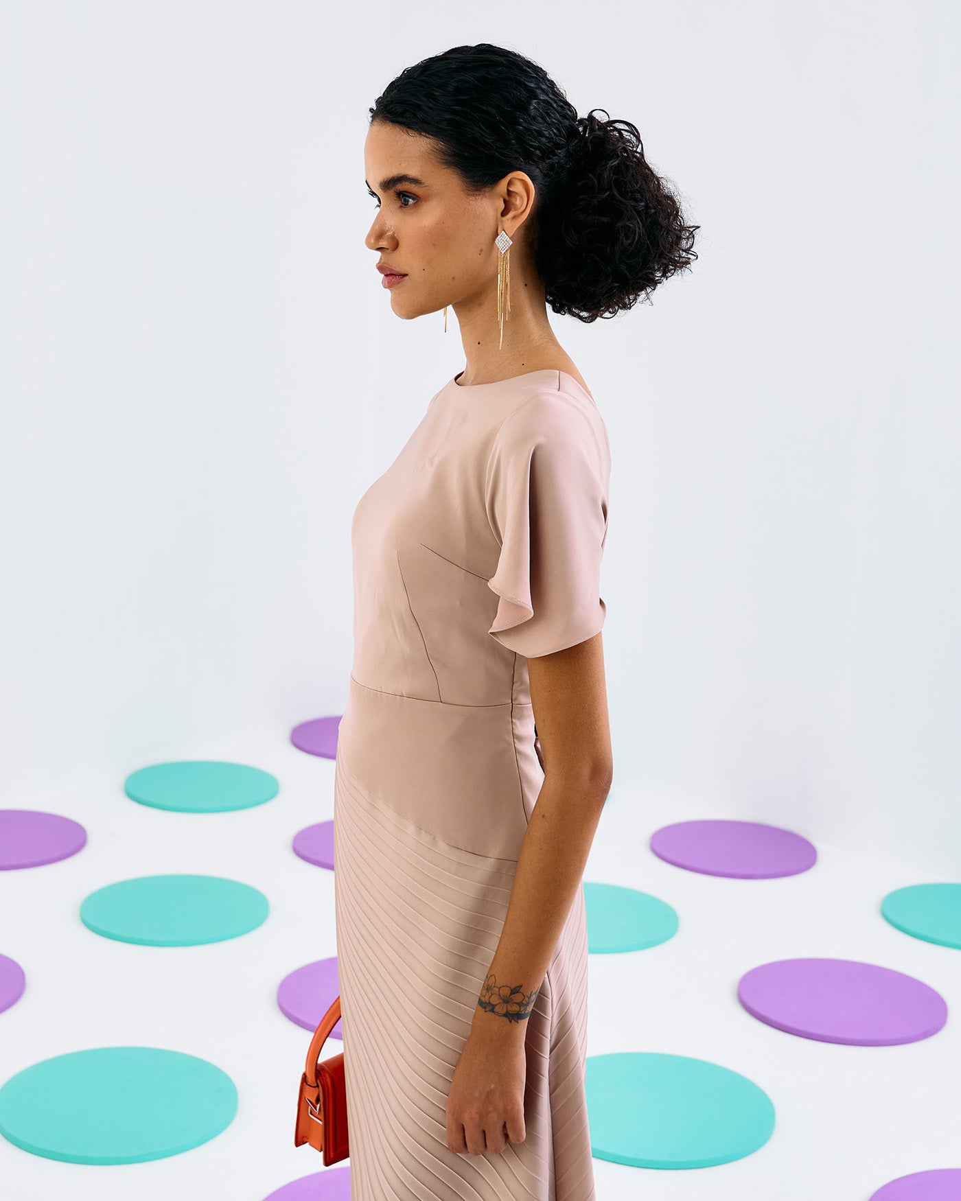 BEIGE TIMELESS PLEATED DRESS