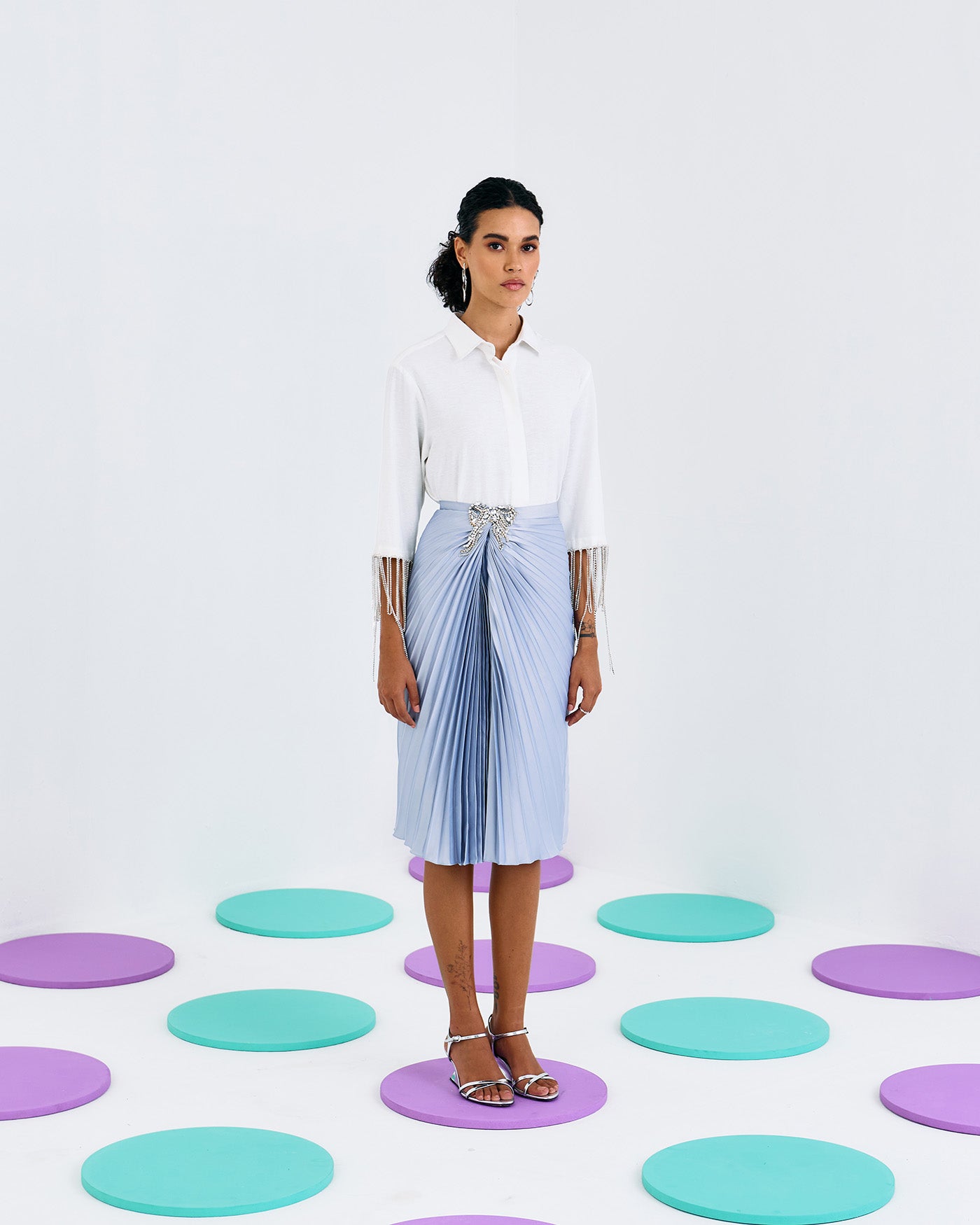 SILVER FORVER PLEATED SKIRT