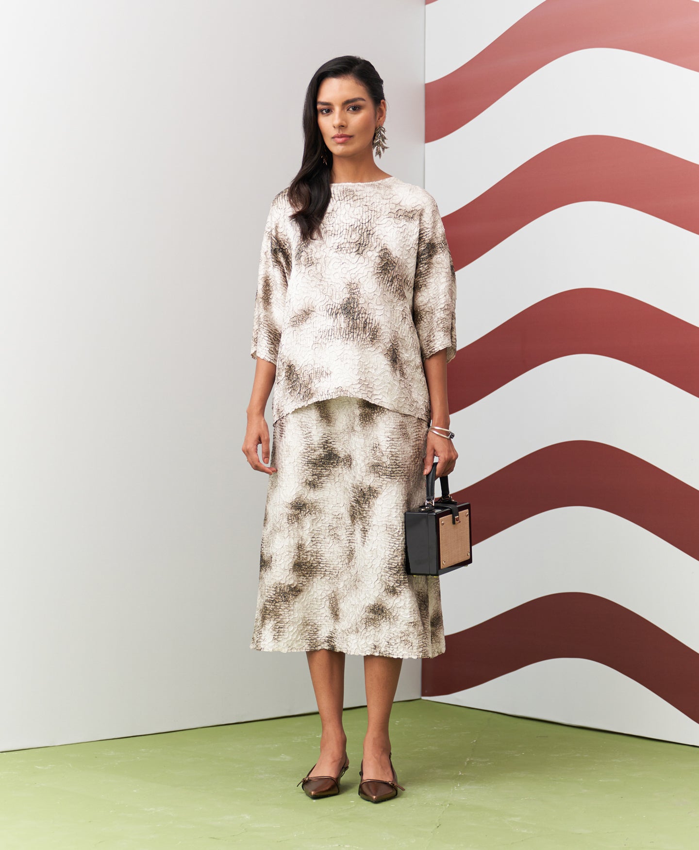 BROWN ANTONIA SKIRT SET