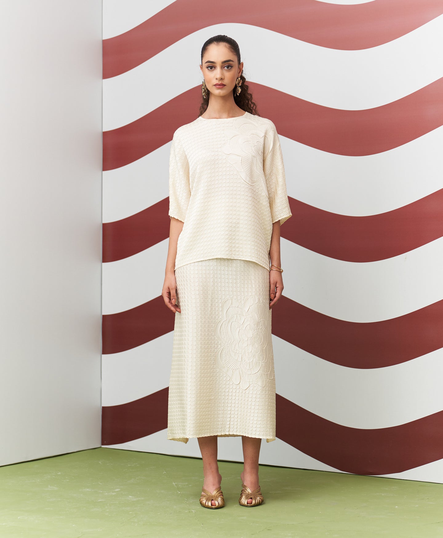 IVORY ANABEL SKIRT SET