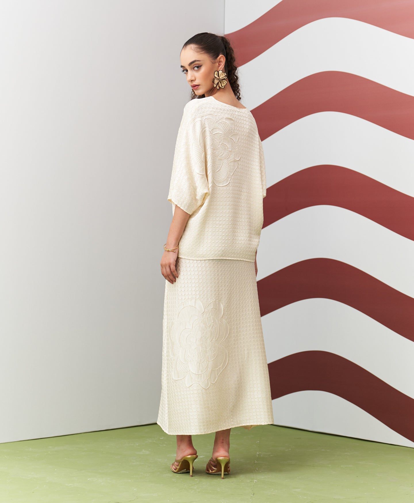 IVORY ANABEL SKIRT SET