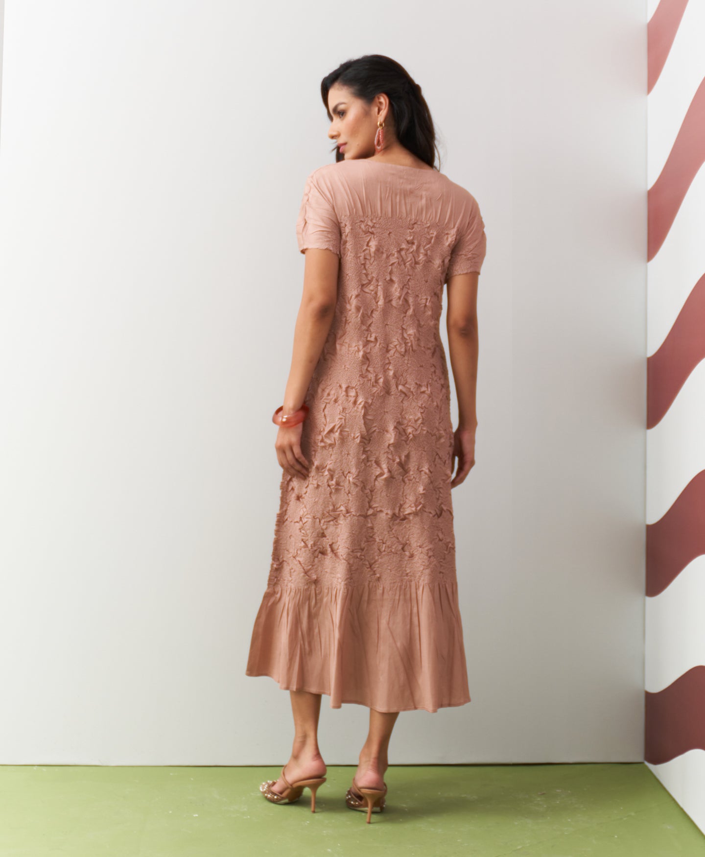 PEACH NAPORI DRESS