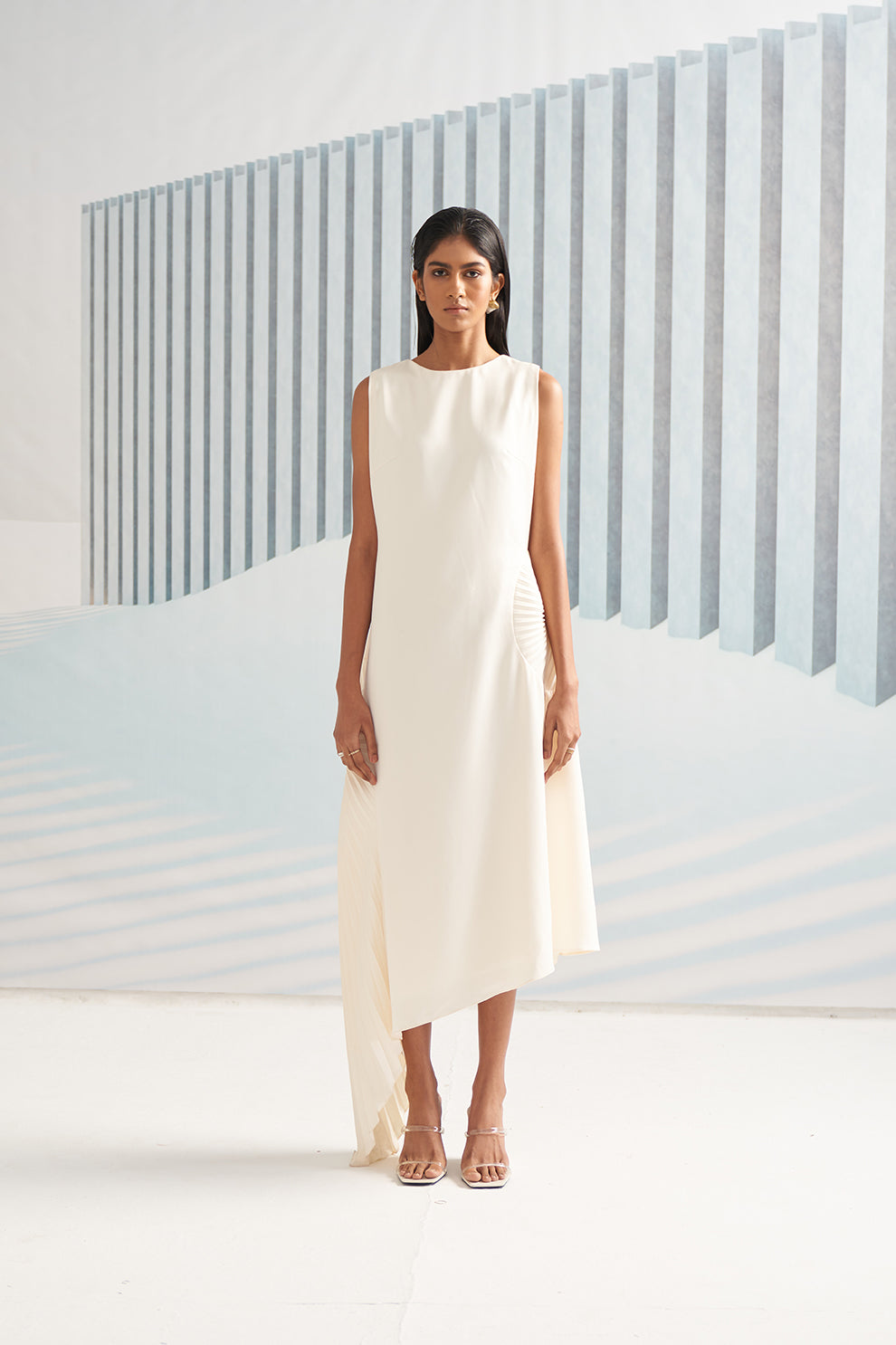 WHITE CIRCULAR DETAIL PLEATS GOWN