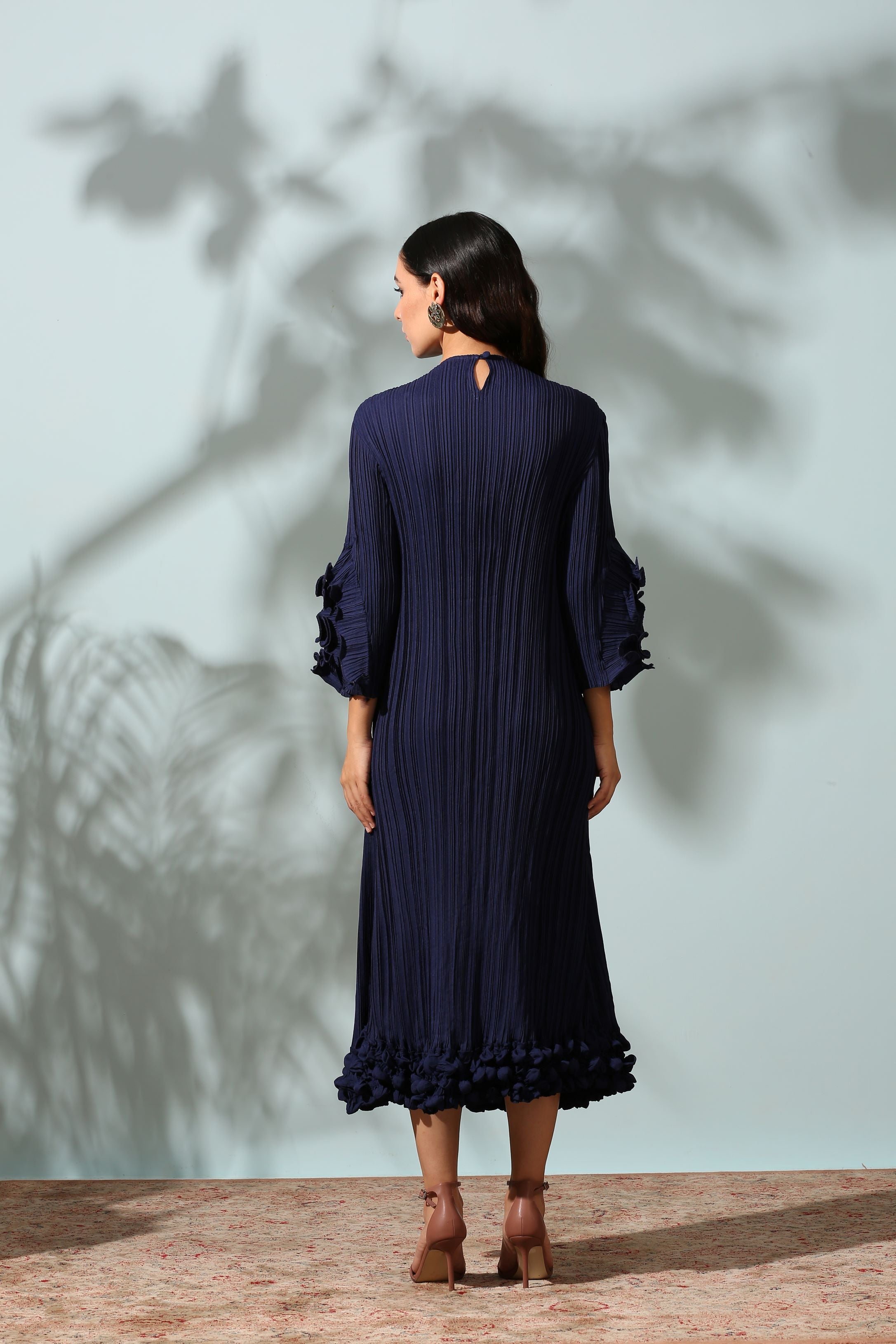 BLUE FRILL EDGE DRESS