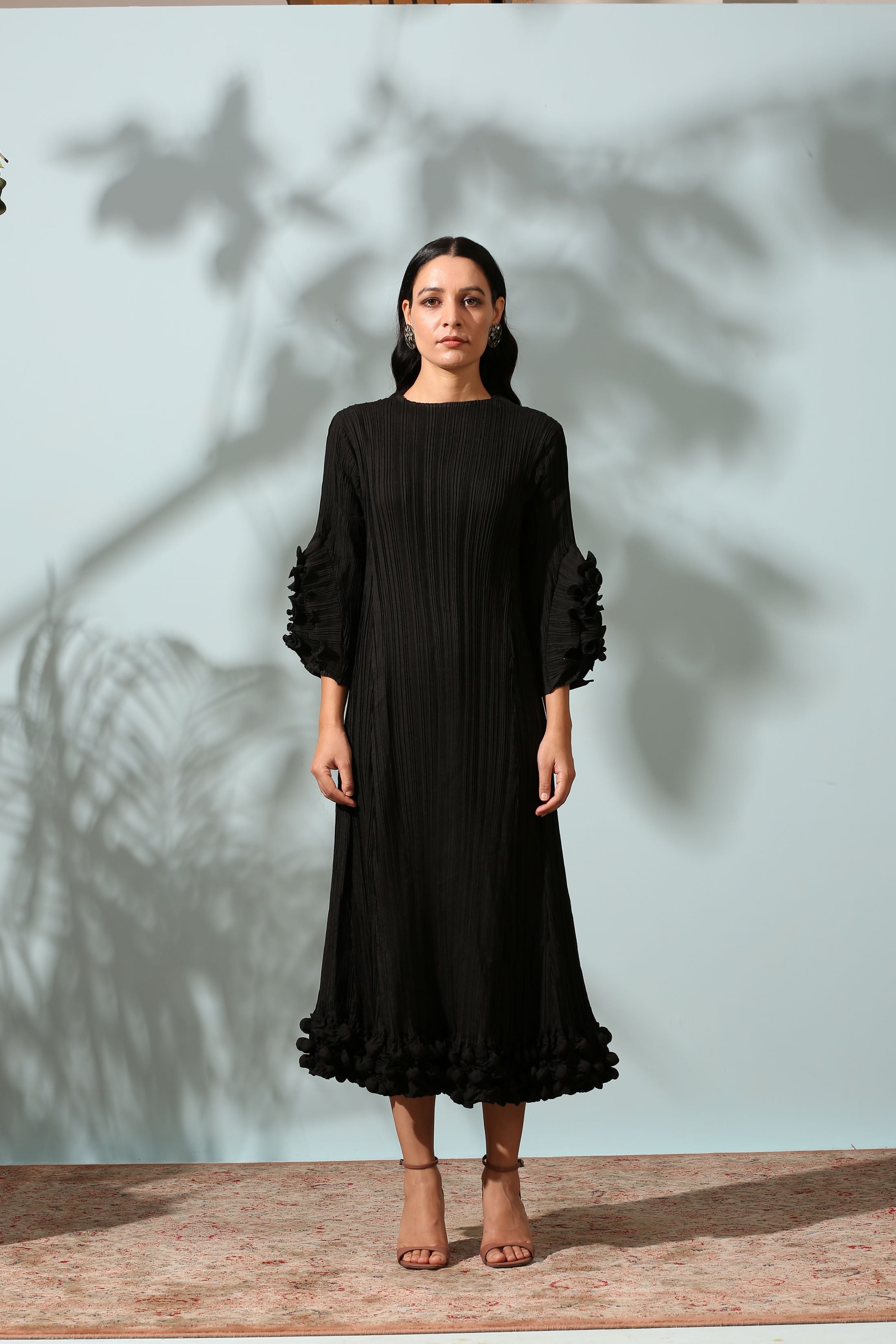 BLACK FRILL EDGE DRESS