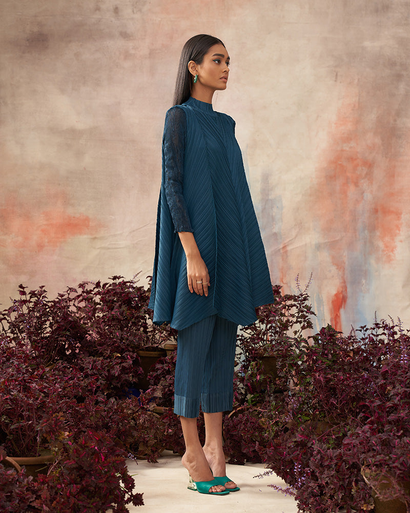 BOTTLE GREEN CRUSHED SLEEVES KURTI SET