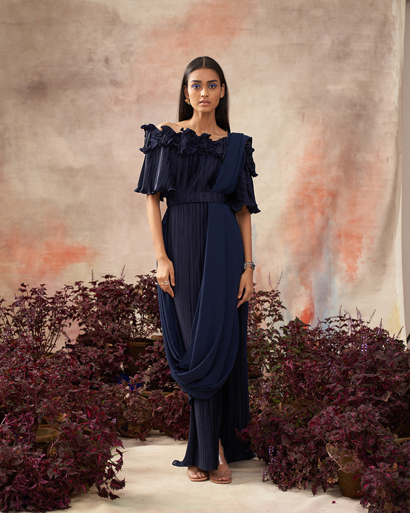 BLUE FLOWER PLEATED GOWN SAREE
