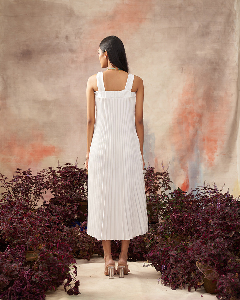 WHITE PLEATS SLIP DRESS