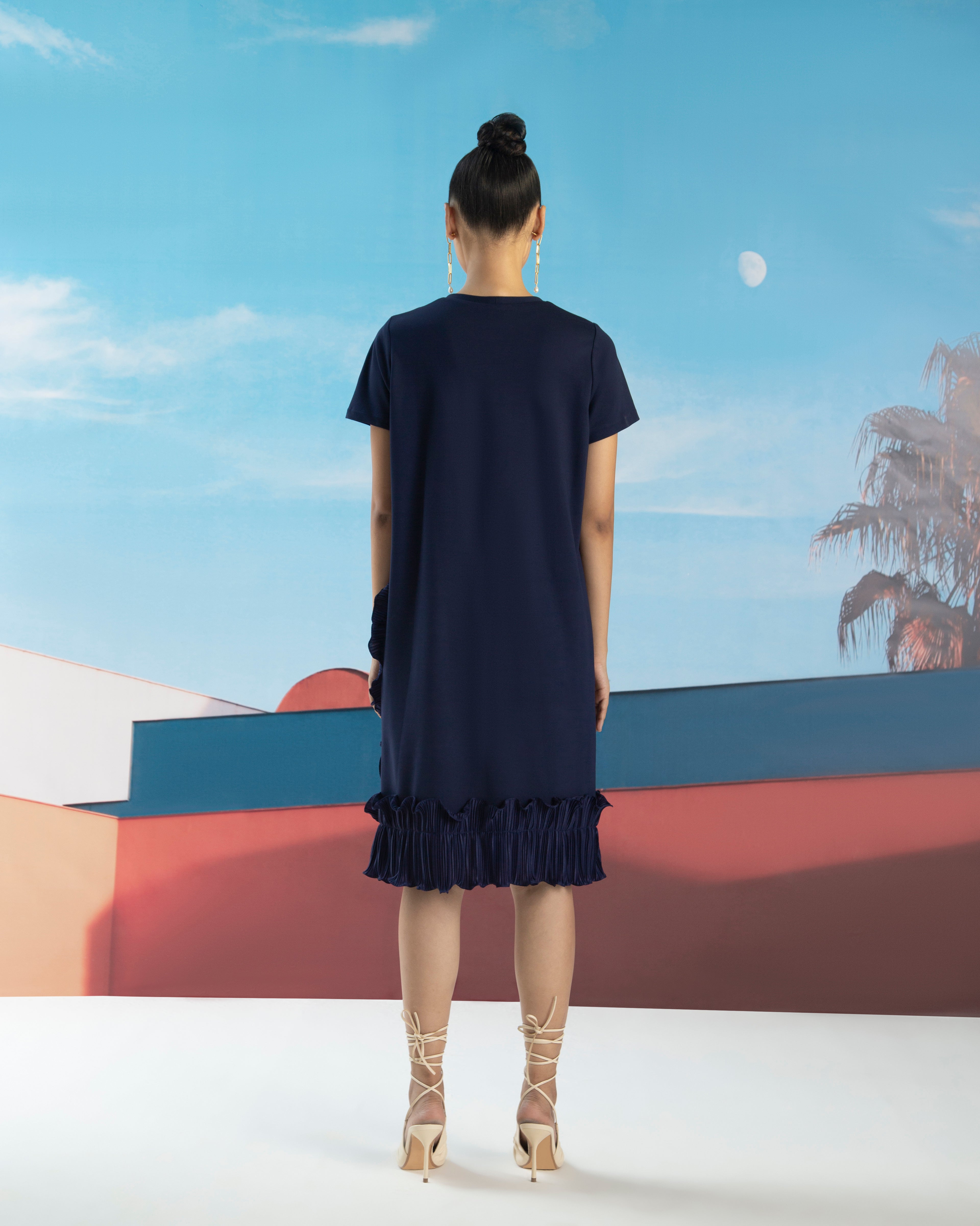 BLUE FLOWER EDGE DRESS