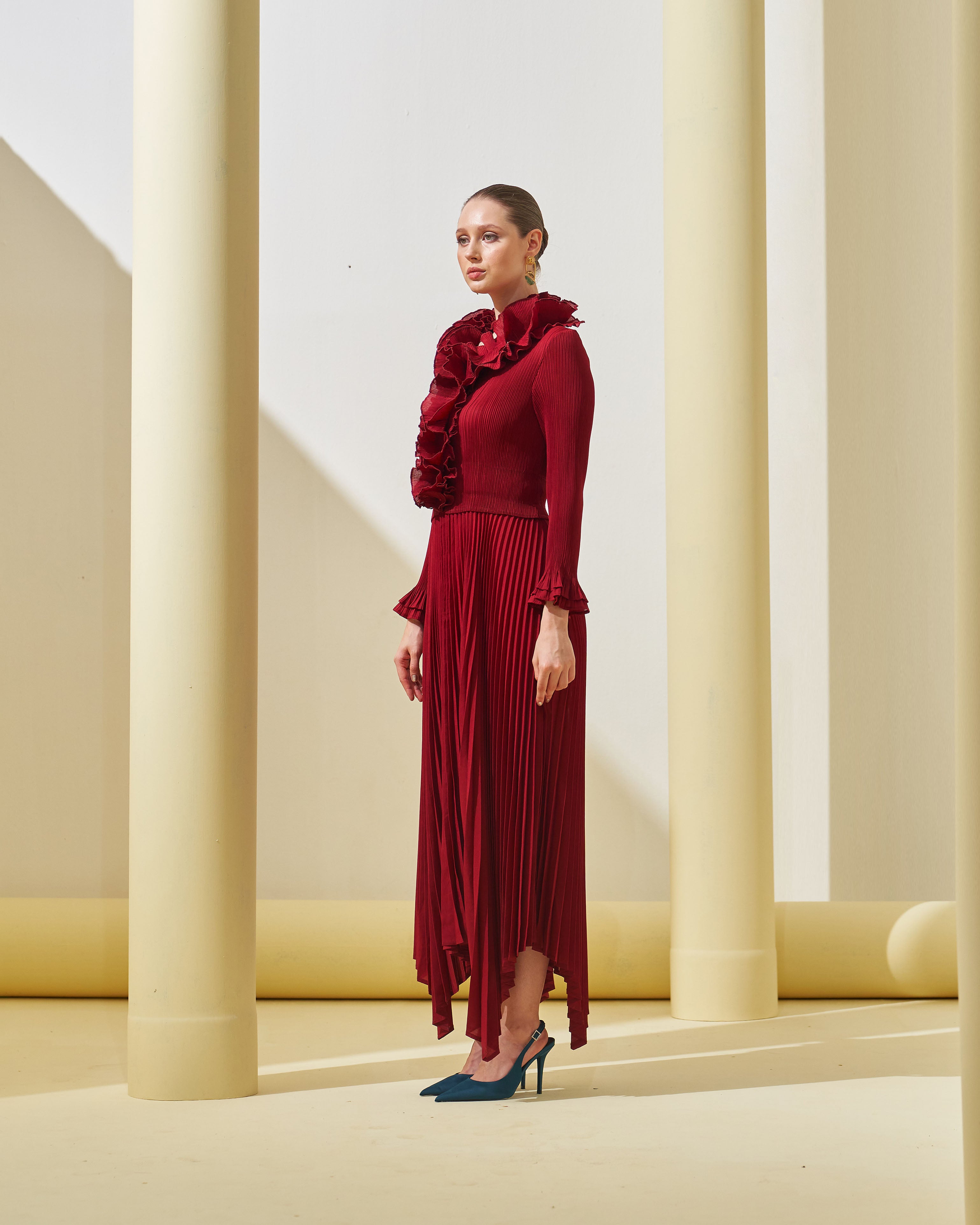 MAROON FRILL NECK DRESS