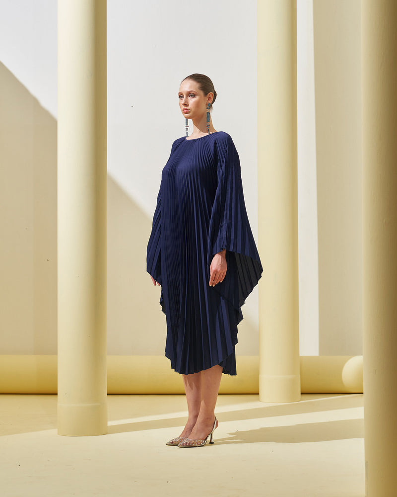 BLUE PLEATED CAPE