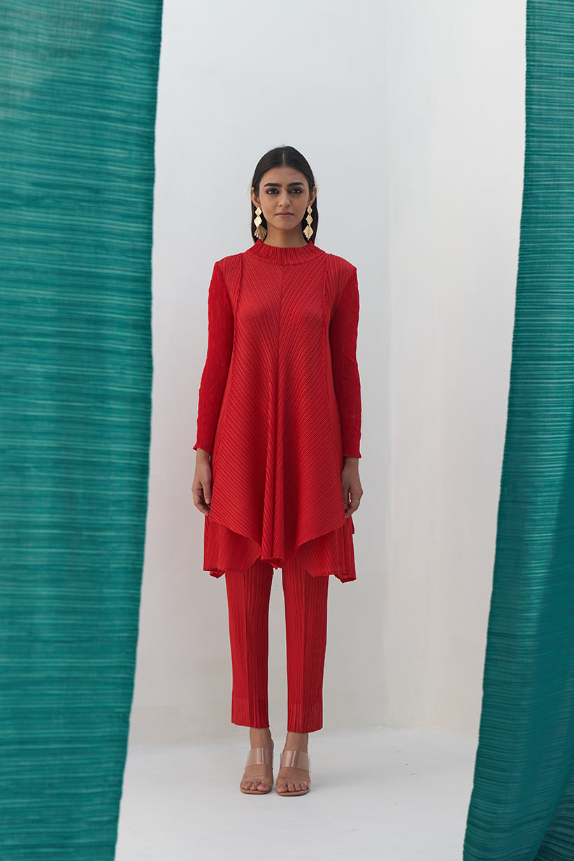 RED CRUSHED SLEEVES KURTI SET