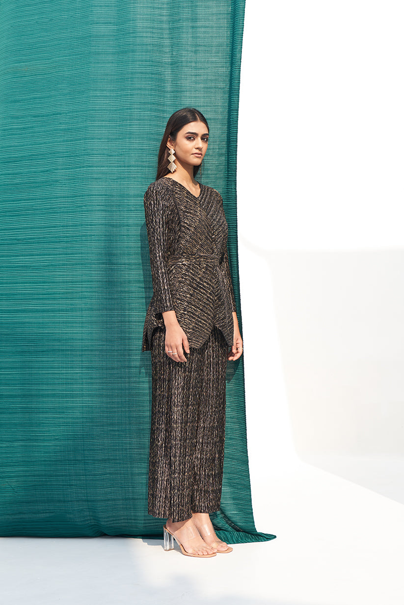 BLACK METALLIC V NECK COORD SET