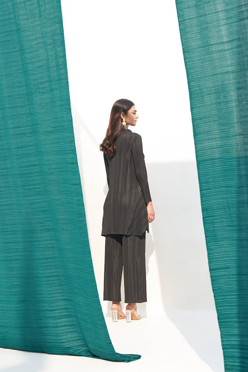 BLACK FRENCH PLEATED COORD SET