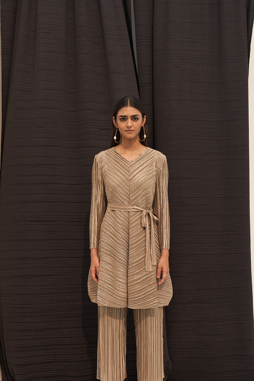 GOLD METALLIC LONG V NECK COORD SET