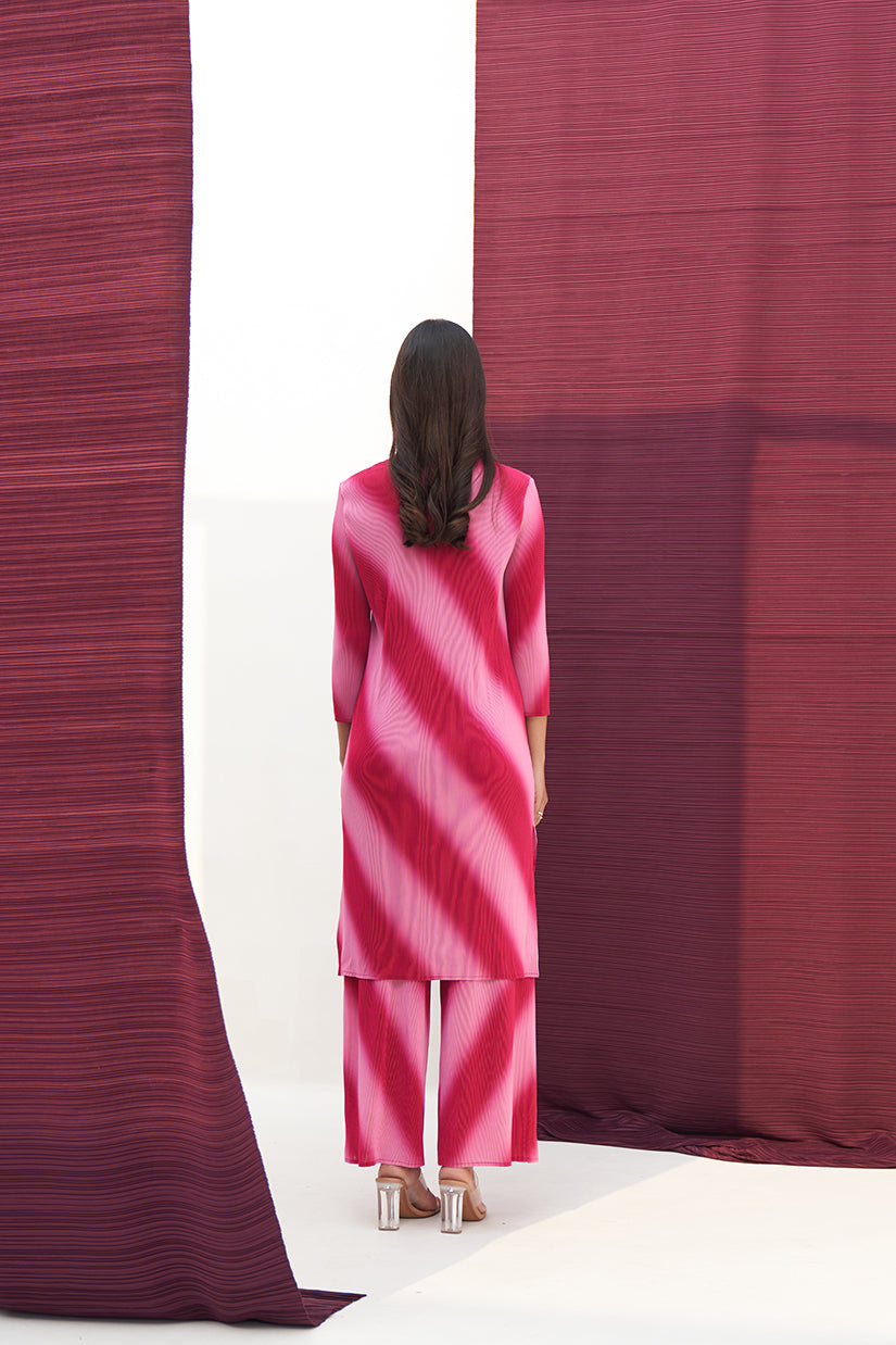 PINK LONG SLEEVES DIAGONAL COORD SET