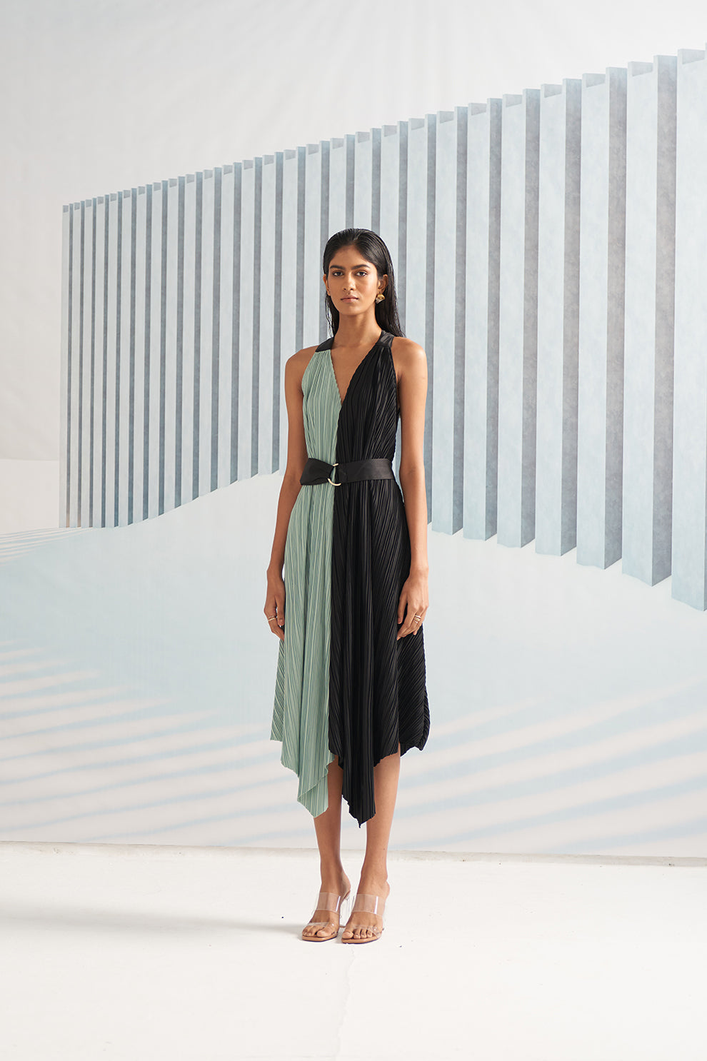 GREEN BLACK COLORBLOCK HALTER PARTY DRESS