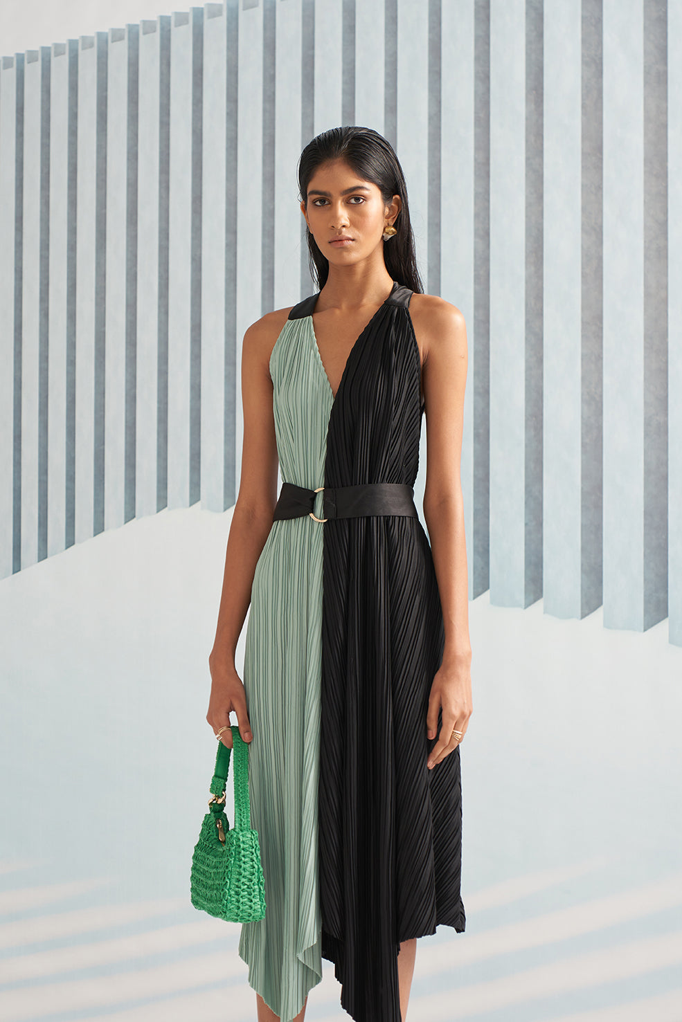 GREEN BLACK COLORBLOCK HALTER PARTY DRESS