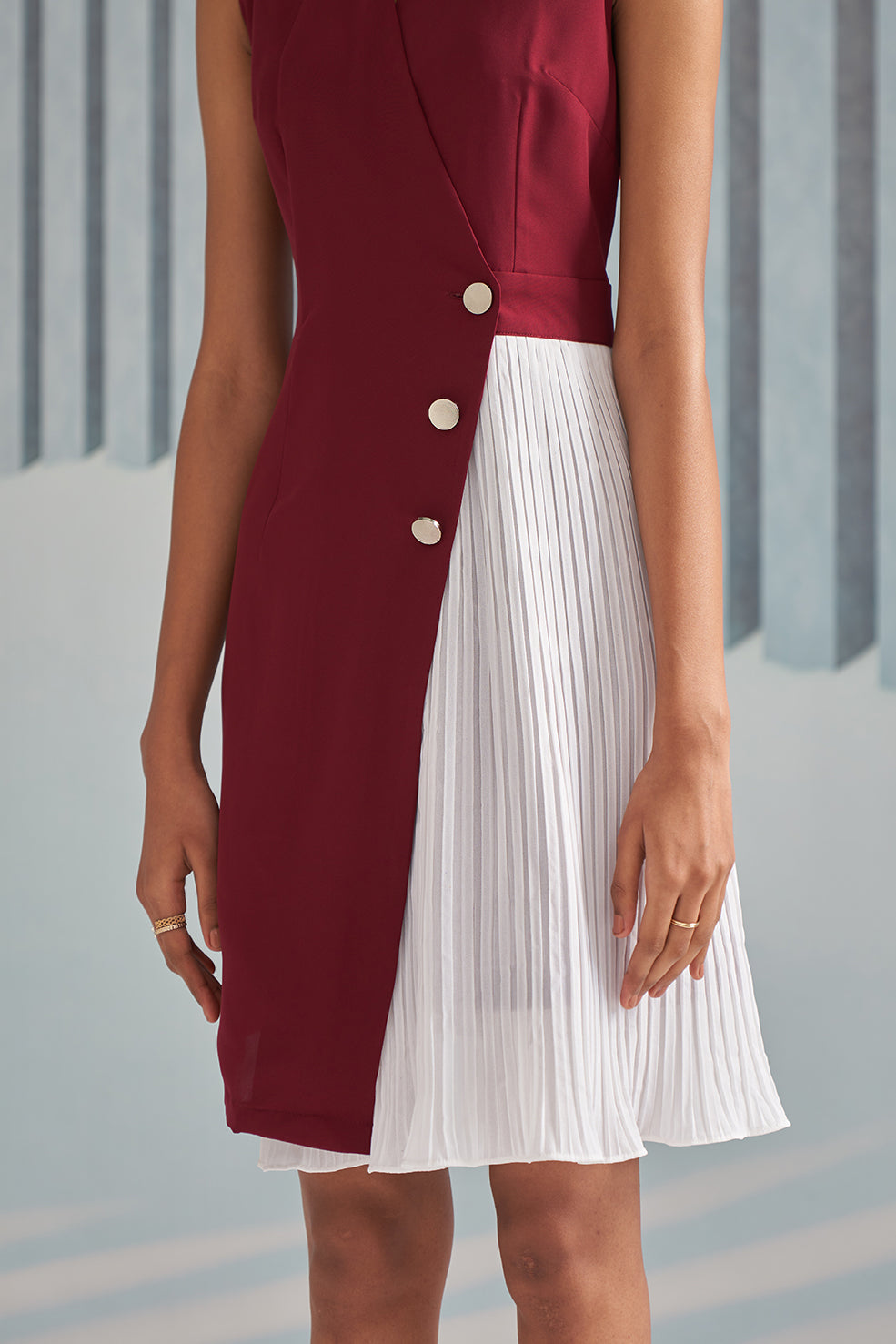 RED BLAZER DRESS SIDE PLEATS DETAILS