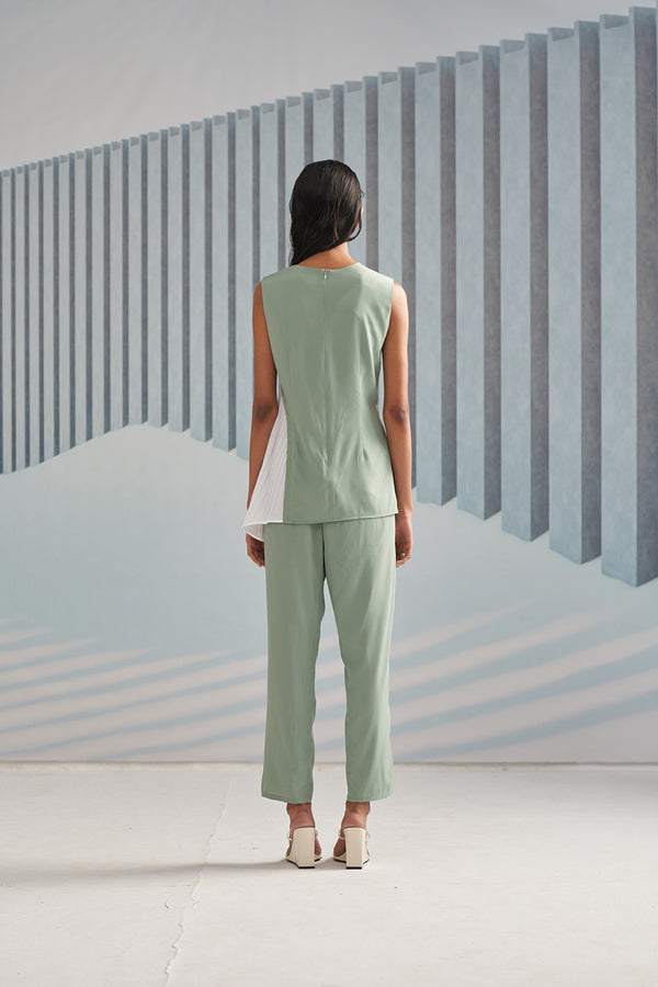 GREEN CREPE WITH WHITE PLEATS TOP & PANT SET