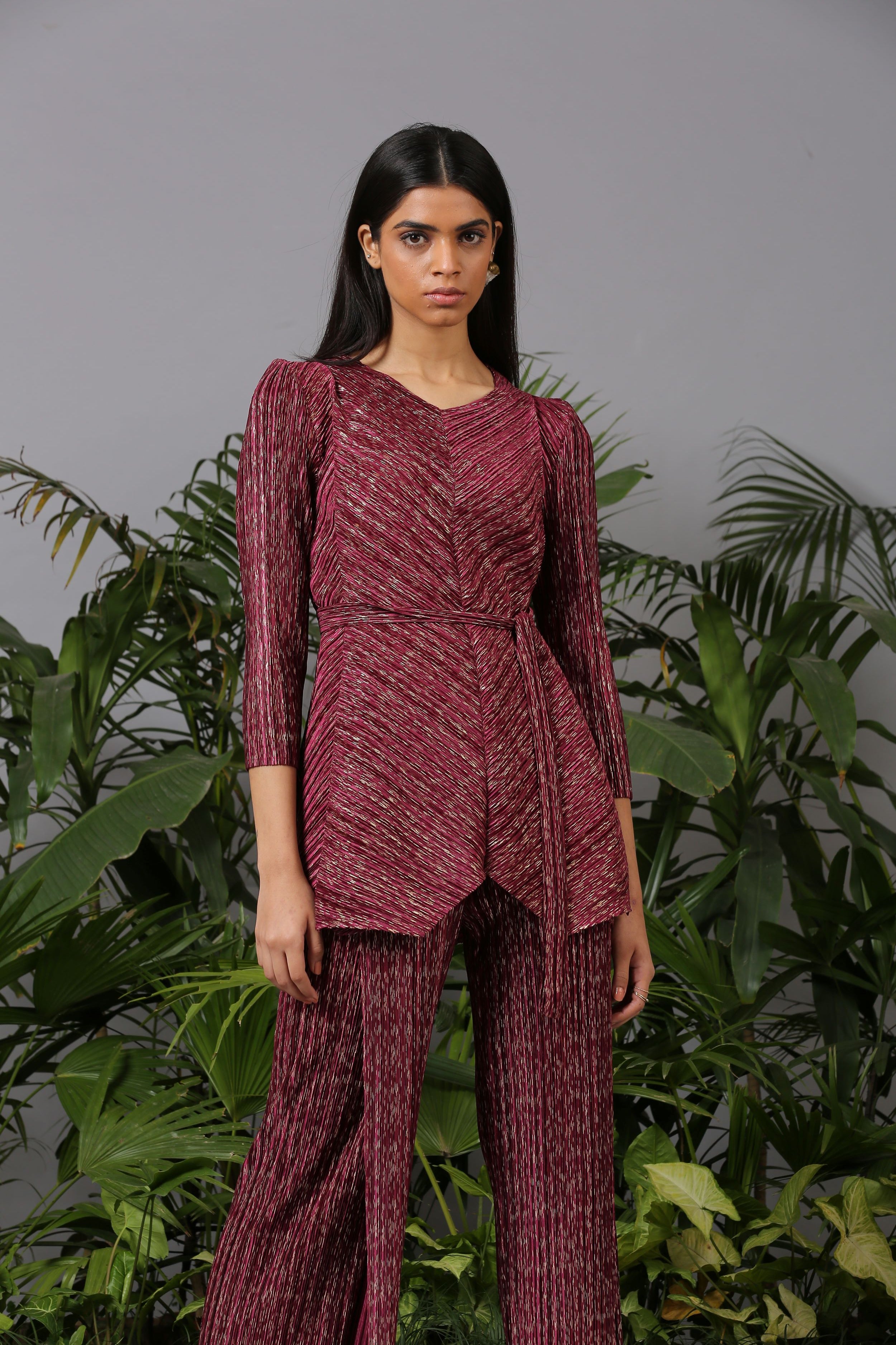 RED METALLIC V NECK COORD SET