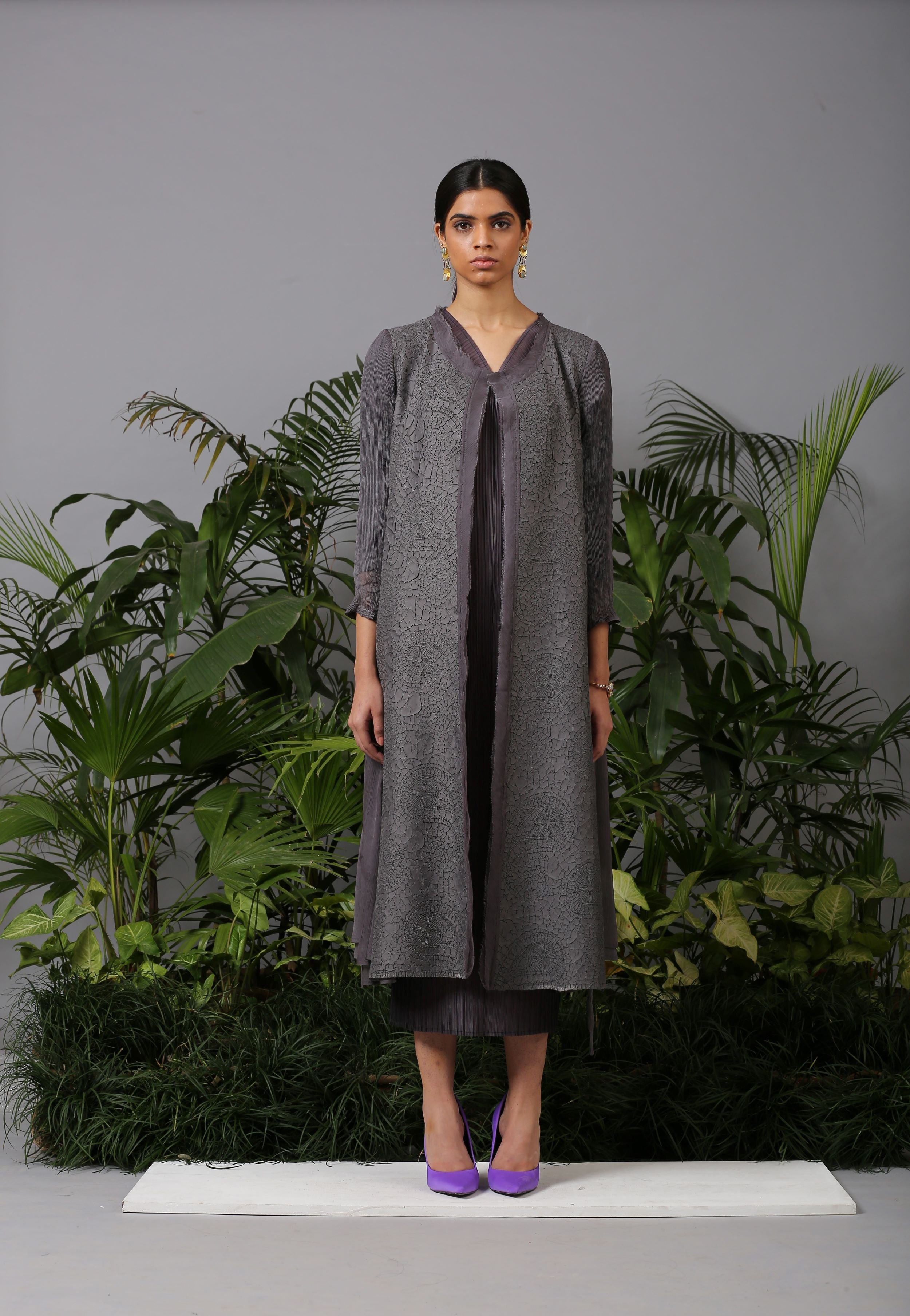 GREY PAISLEY TEXTURED JACKET