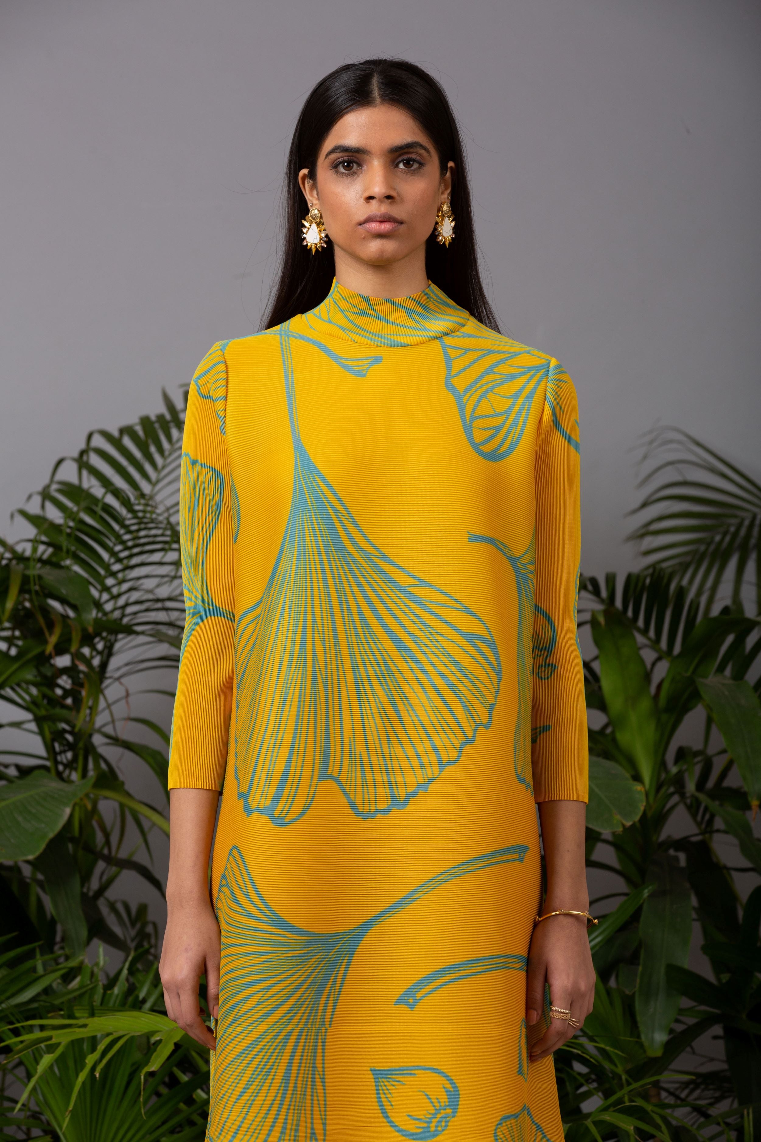 YELLOW SUMMER PRINT PLEATS DRESS