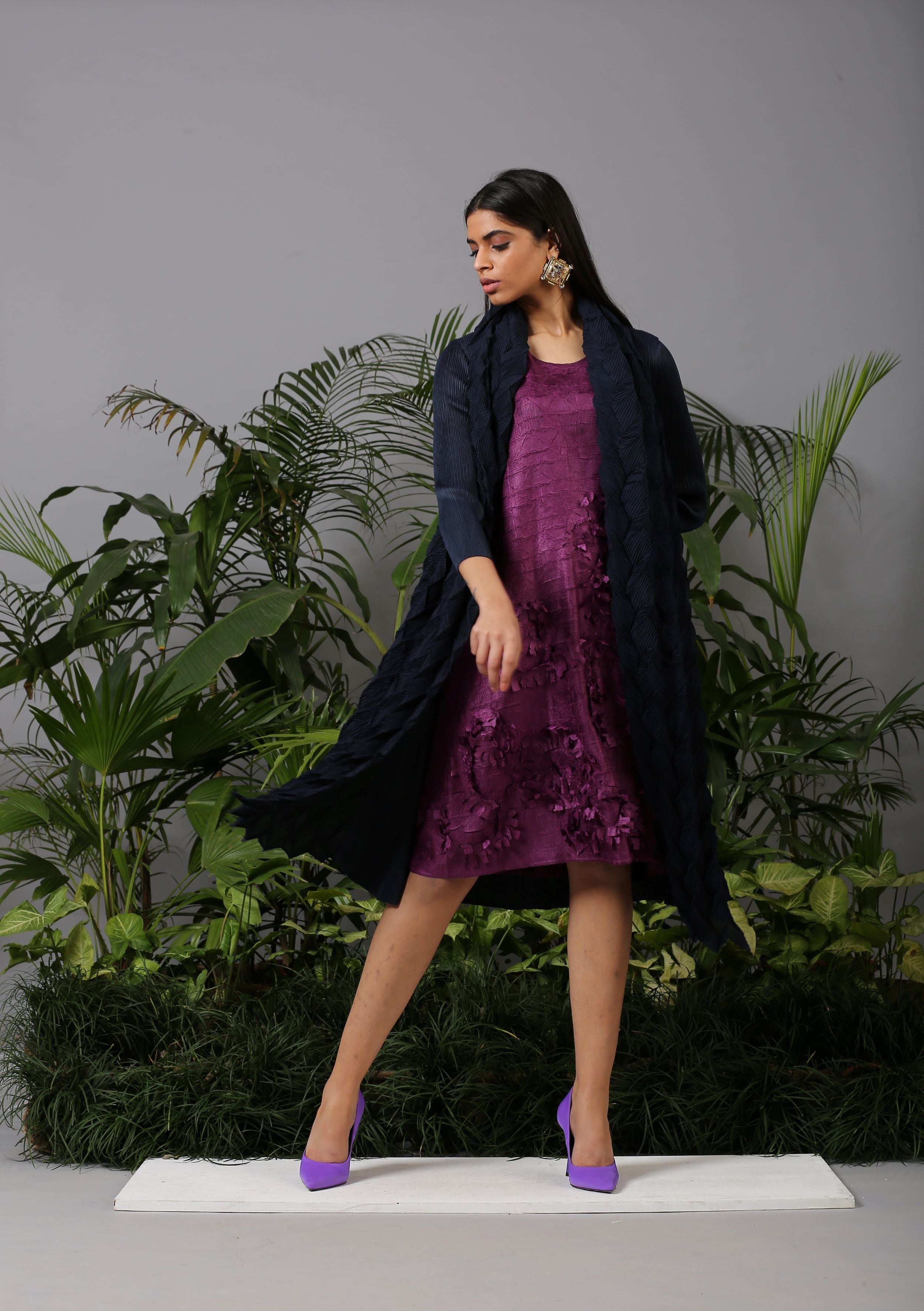 NAVY BLUE CRUSHED & TEXTURED JACKET